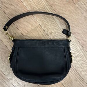 Fabulous Coach Black Leather Shoulder Bag with Gold Hardware